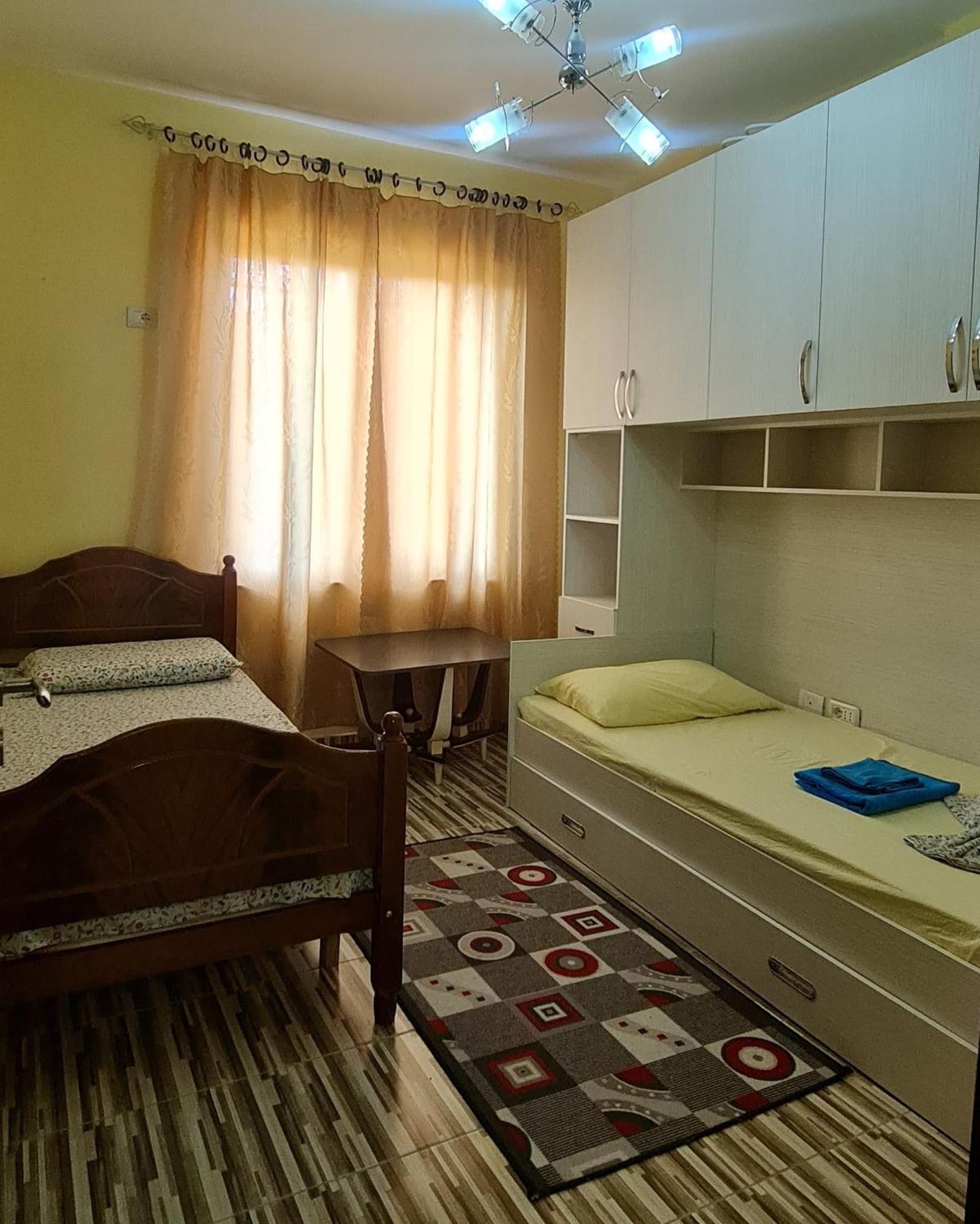 Scodrinon Hostel Shkoder Luaran gambar